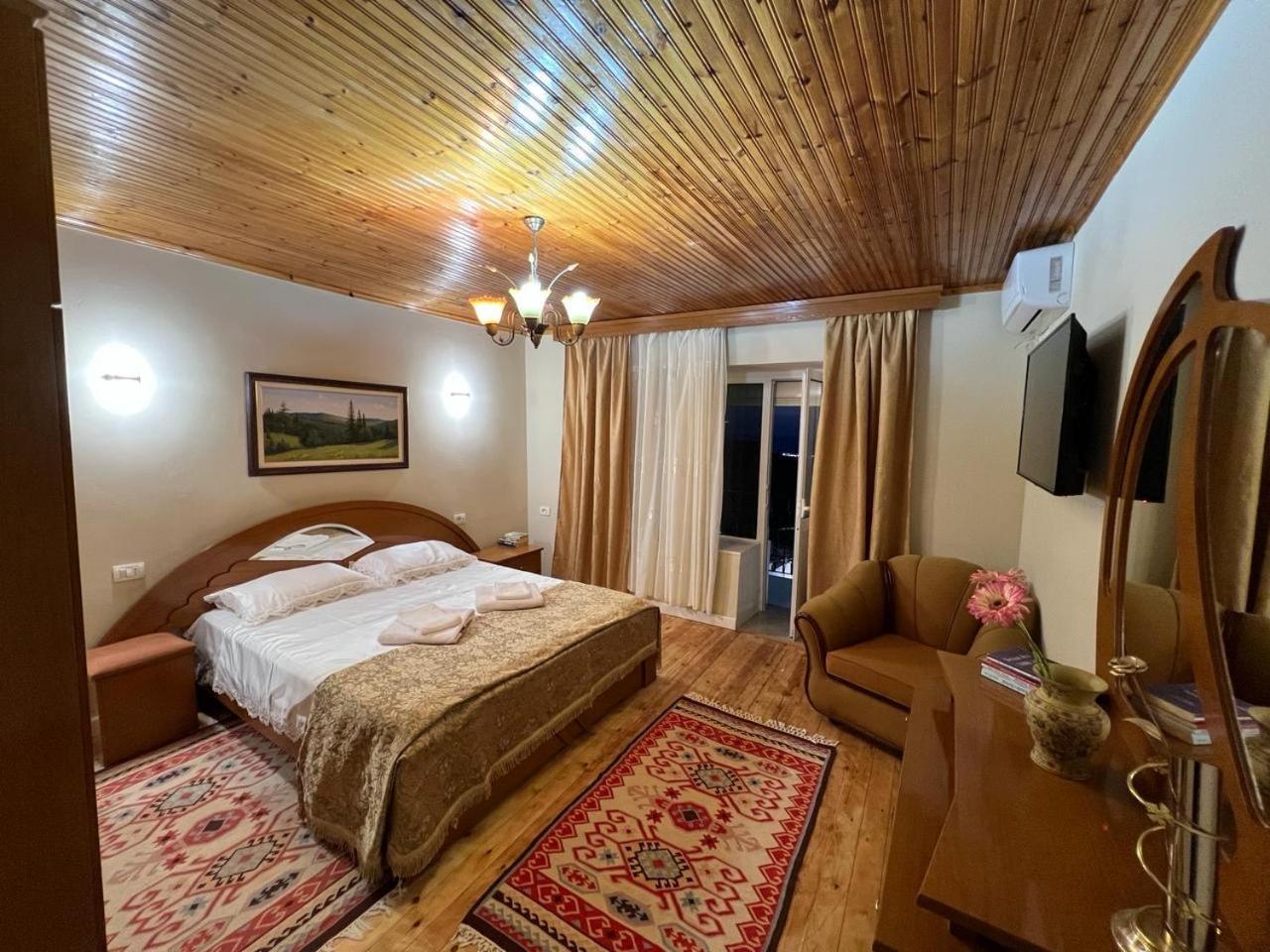 Garden Villa Guni Κρούγια Εξωτερικό φωτογραφία