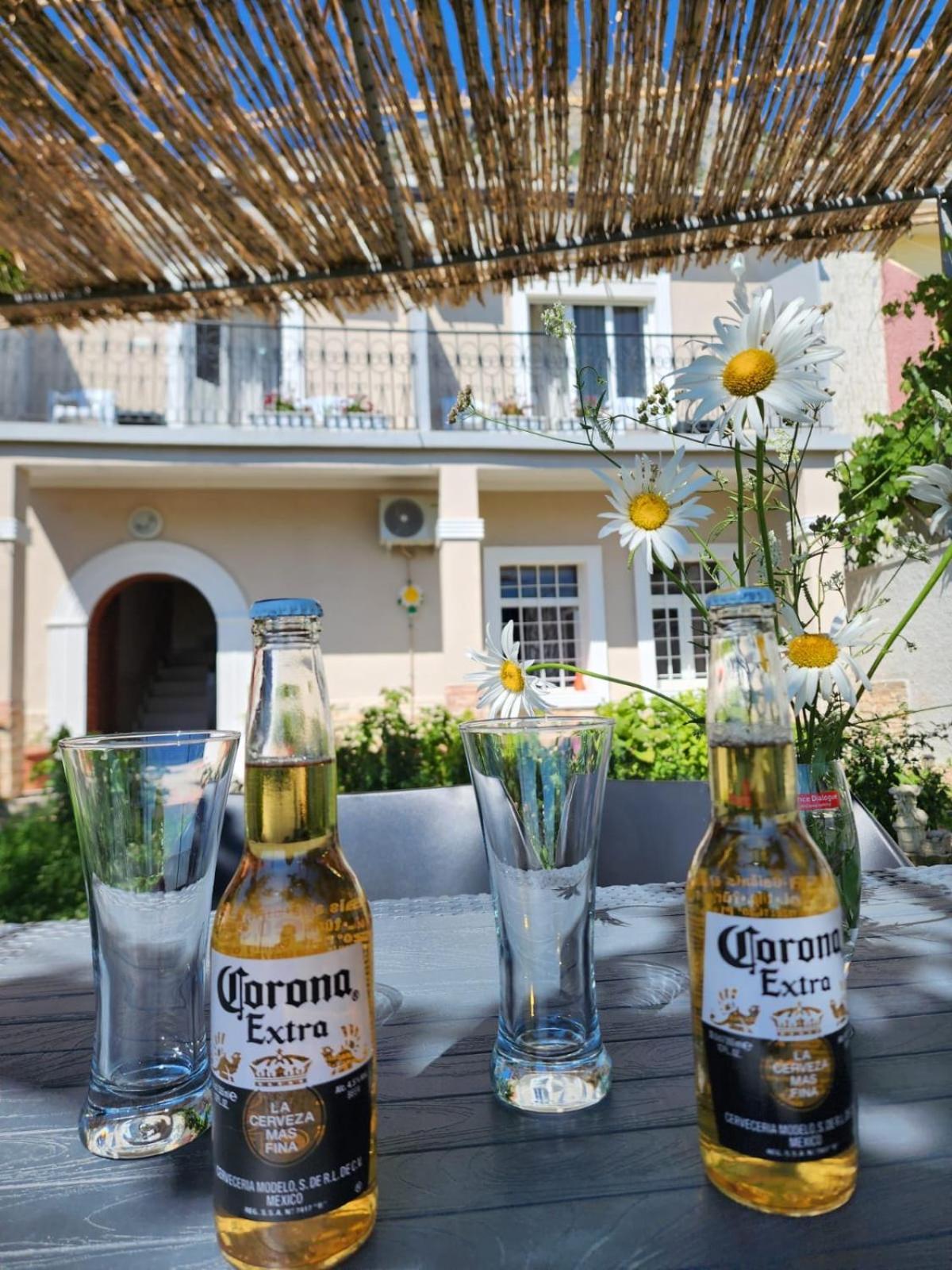 Garden Villa Guni Κρούγια Εξωτερικό φωτογραφία
